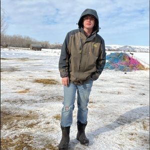 Meet your Posher, August